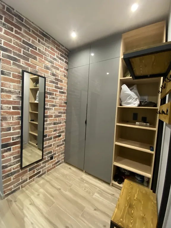 Дизайнерская квартира около Тихого озера