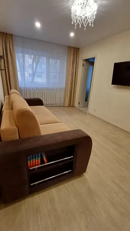 Простая 2-х комнатная квартира, до центра 10 минут — аренда посуточно в Вологда