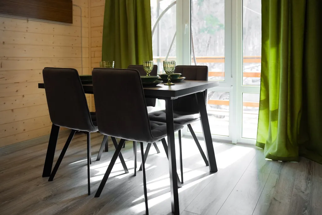 Уютный домик в лесу