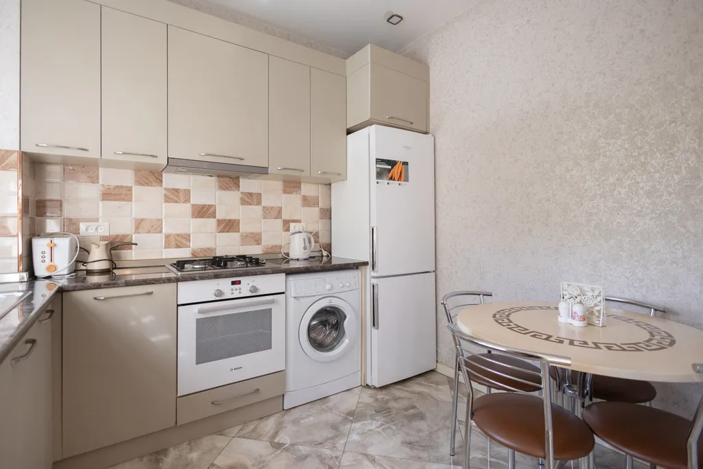 Квартира с видом на бульвар в центре города