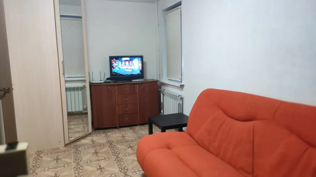 Однокомнатная квартира в центре города — аренда посуточно в Каменск-Уральский