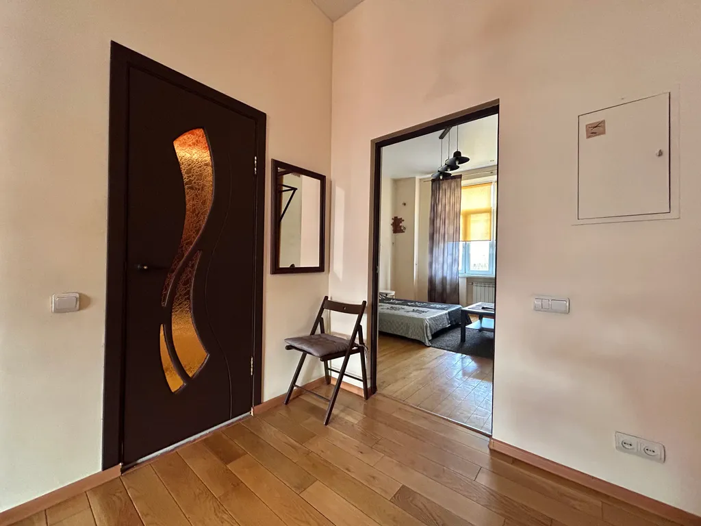 Двухкомнатная квартира в центре до 6-и персон