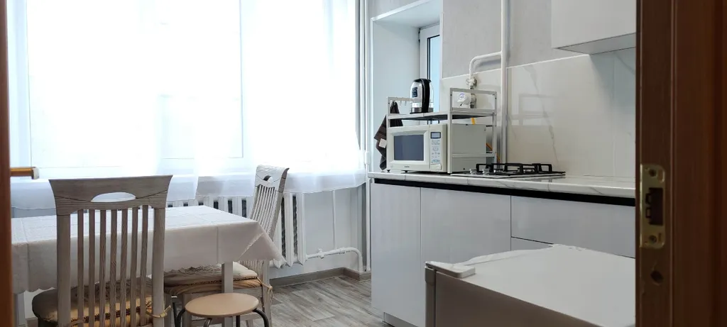 Однокомнатная квартира в самом центре у набережной и жд. вокзала