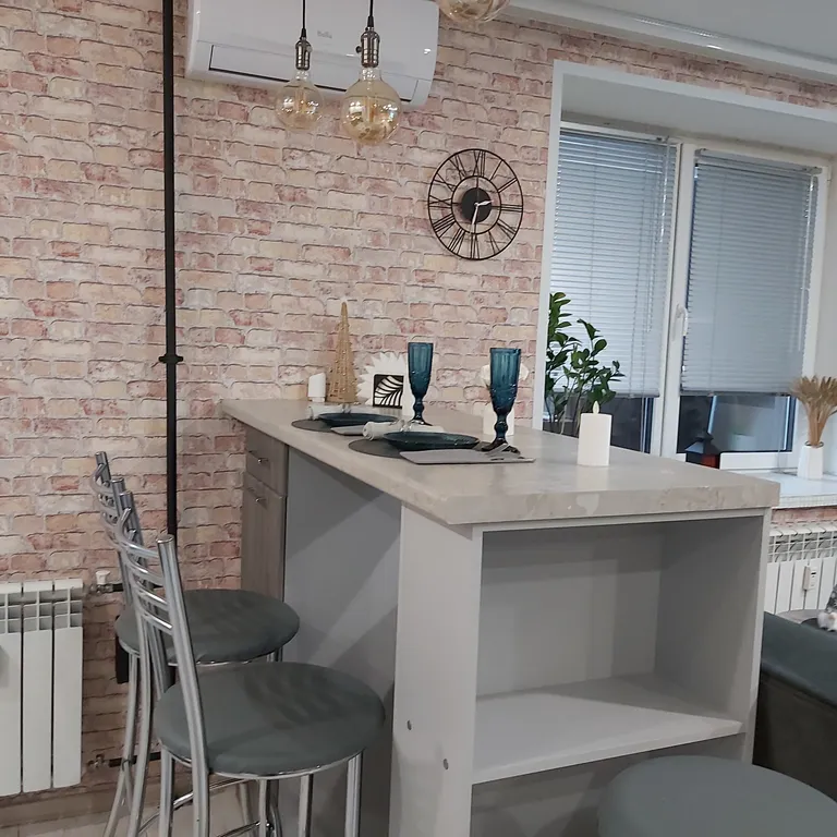 Комфортная студия в Арбековской заставе на 10 этаже.