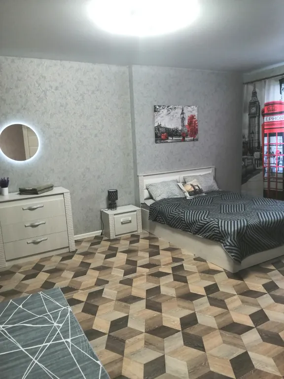 Большая  однокомнатная, квартира  51 кв. м