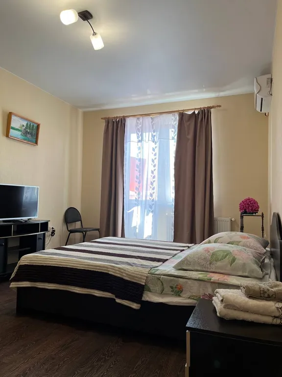 Квартира Двухкомнатная квартира возле Комсомольского парка — Динская