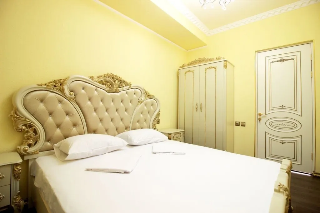 Luxury 5 bedroom property in the centre