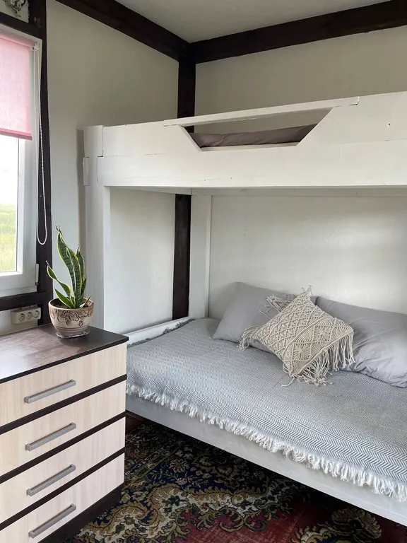 Летний четырехместный домик с верандой