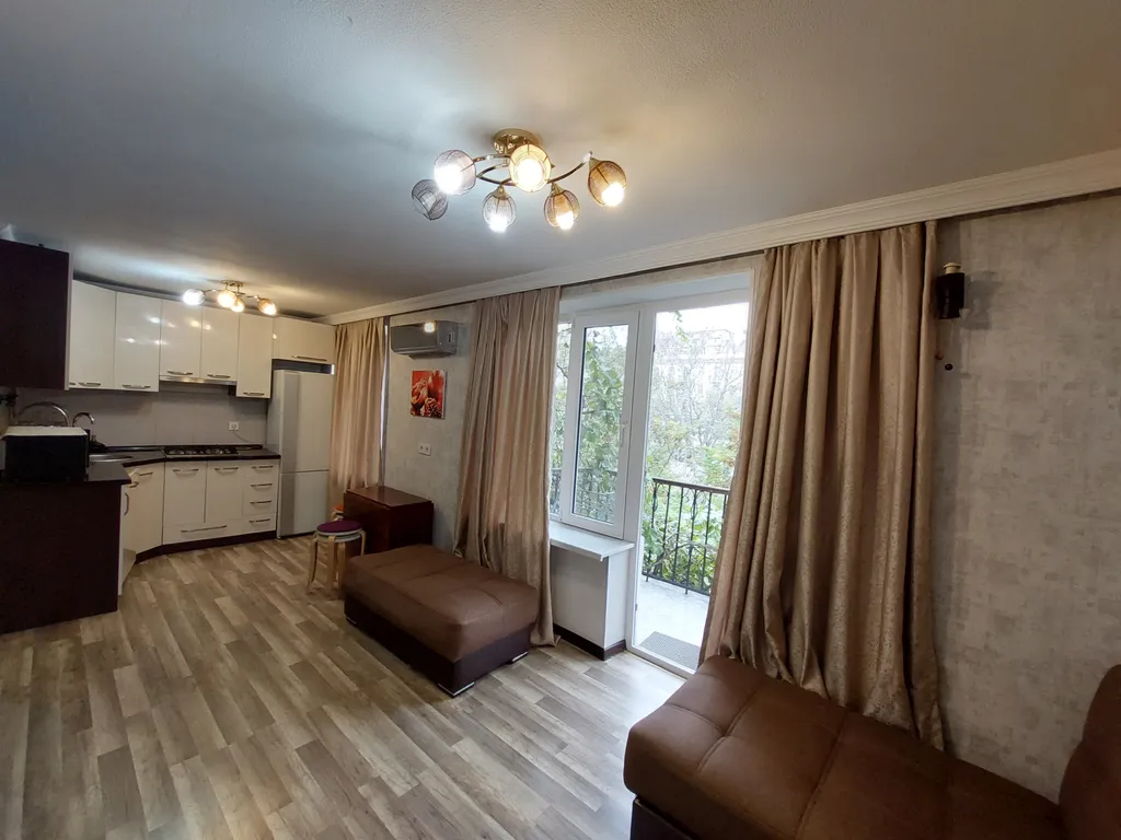 Уютная и тихая квартира в центре — аренда посуточно в Баку