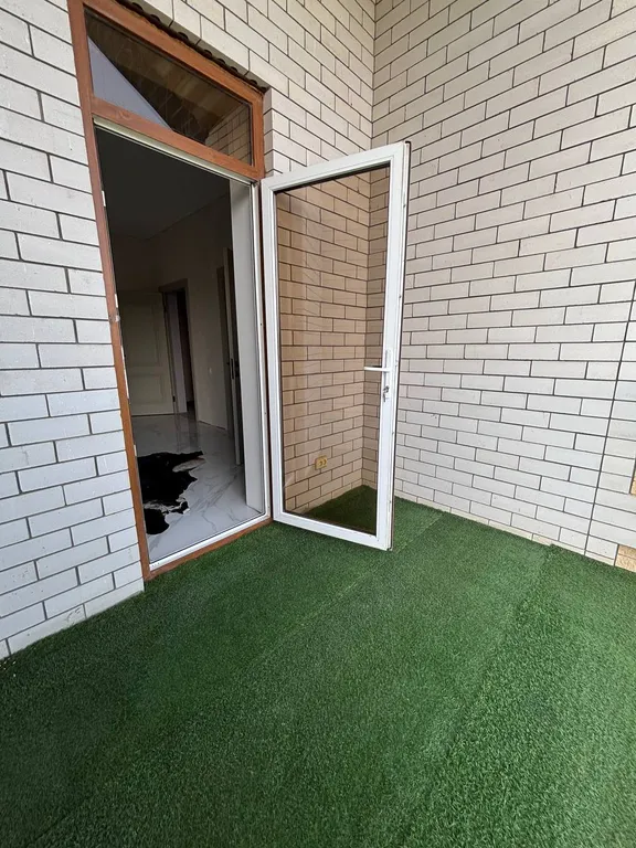 Коттедж Новый дом с видом на горы — Винсады