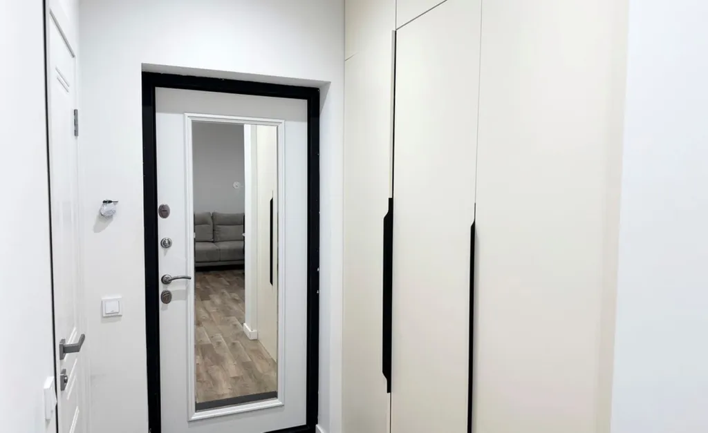 Шикарная двухкомнатная квартира с прекраснейшим видом из окна