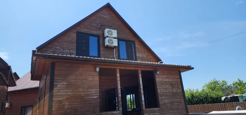 Коттедж Дом с бассейном — Кучугуры