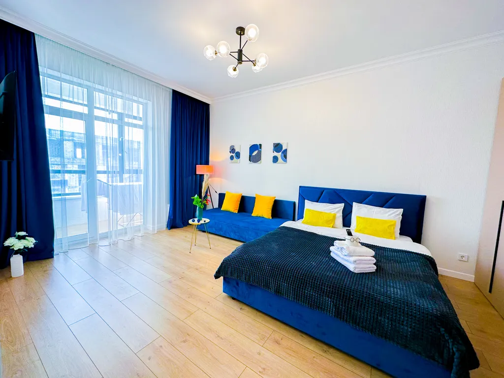 Рядом с Хан Шатыр, центр города Астана grand turan business