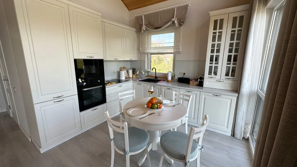 Дом в стиле шале с панорамный видом на горы