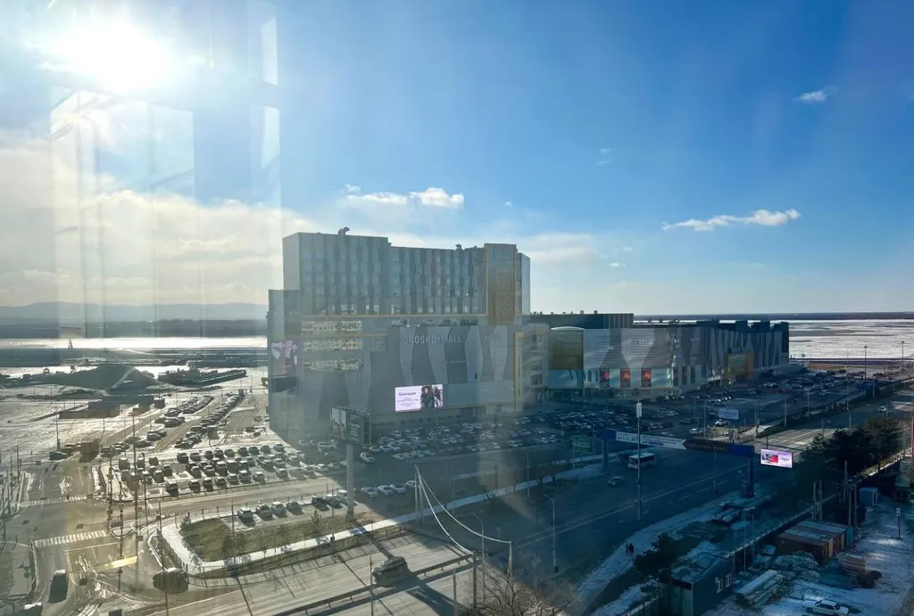 Красотка Бриз в центре на Броско с потрясающим видом на Амур