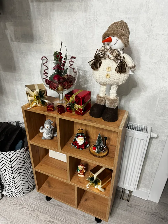 Стильный дом-шале с панорамными окнами, террасой и костровой зоной