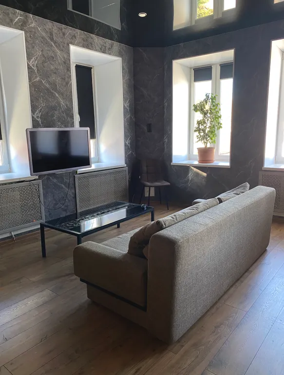 Квартира Двухуровневая квартира на Нахимсона в самом центре города ! — Ярославль