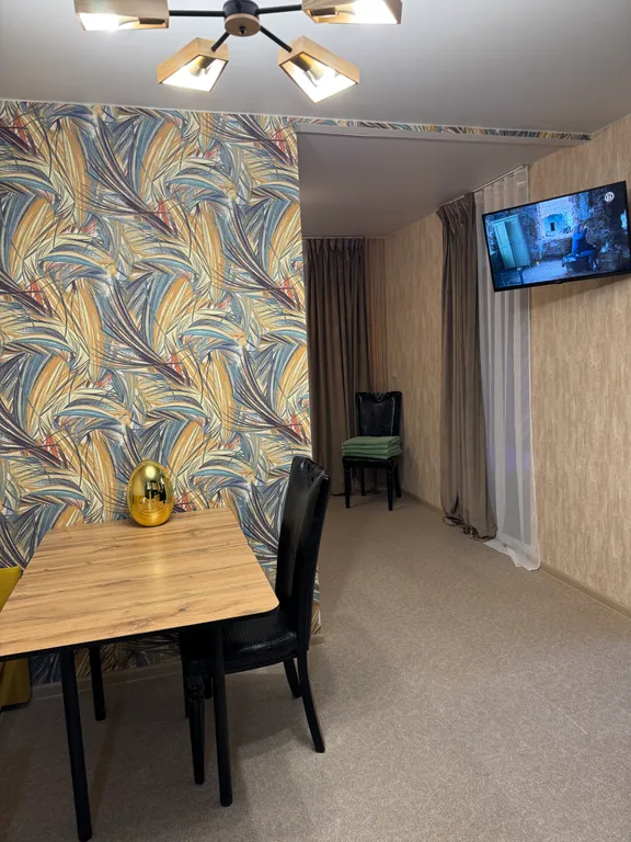 Уютный новый дом с собственным бассейном