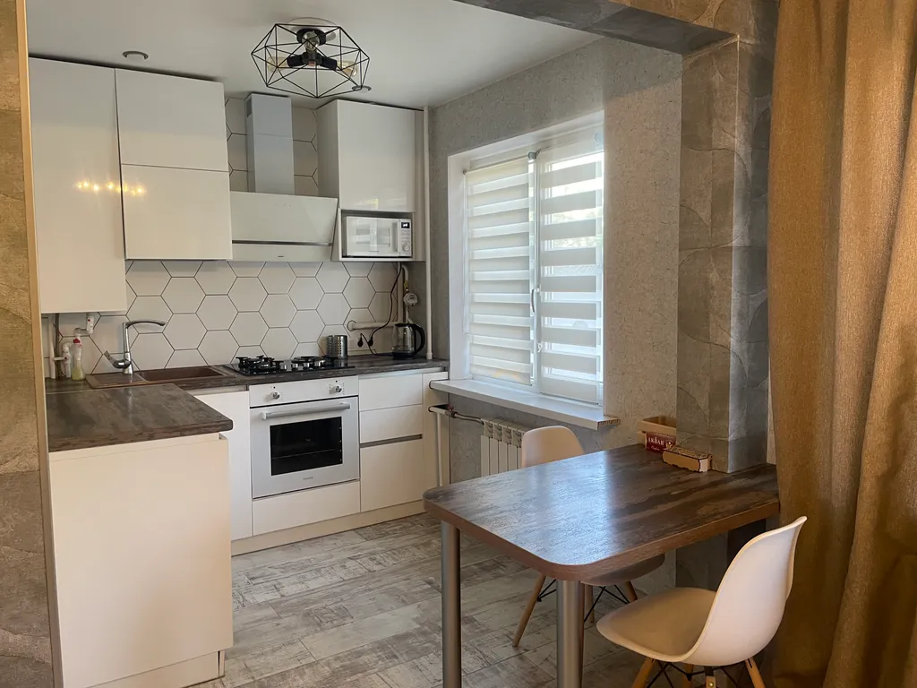 Замечательная квартира в центре — аренда посуточно в Петрозаводск