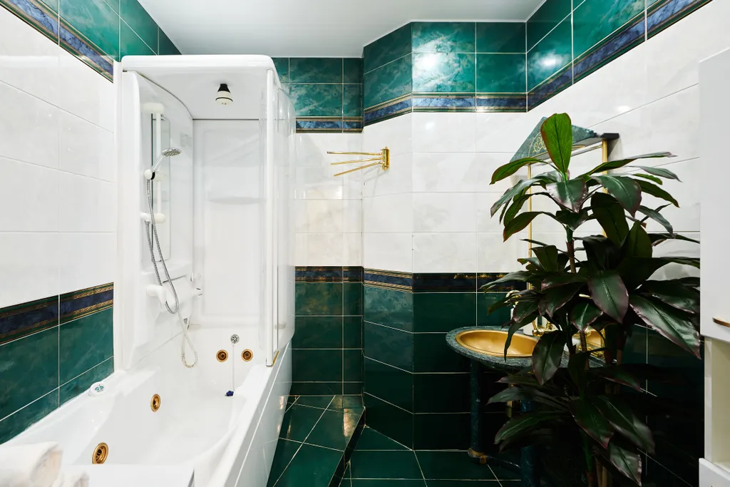 Квартира Трехкомнатная квартира с камином у стен Кремля — Москва