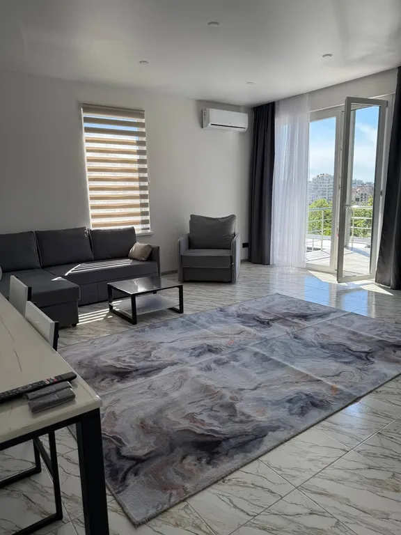 Коттедж с бассейном, спортзалом, барбекю в центре Сочи