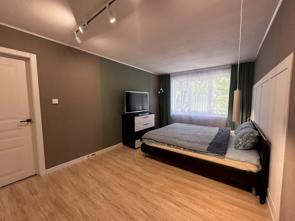 2‑комн. квартира рядом с Долиной уюта на пр. Кольский, 26