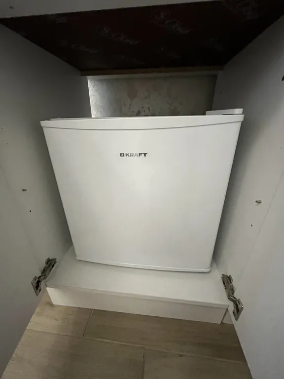 Студия рядом с ТЦ Метро, Лента