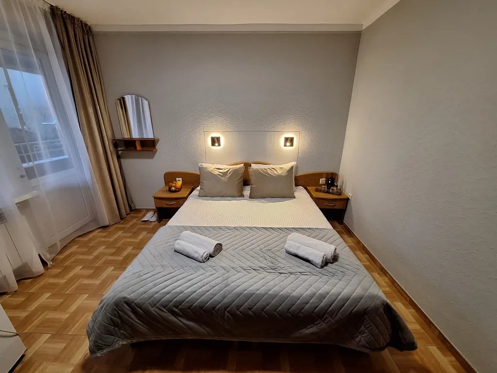 Квартира Квартира Небо-трёхместный комфортный номер с кроватями twin/dbl, диван — Геленджик