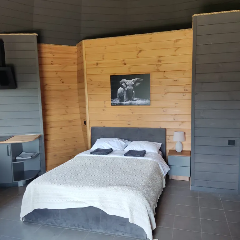 Купольный домик для семьи с чаном