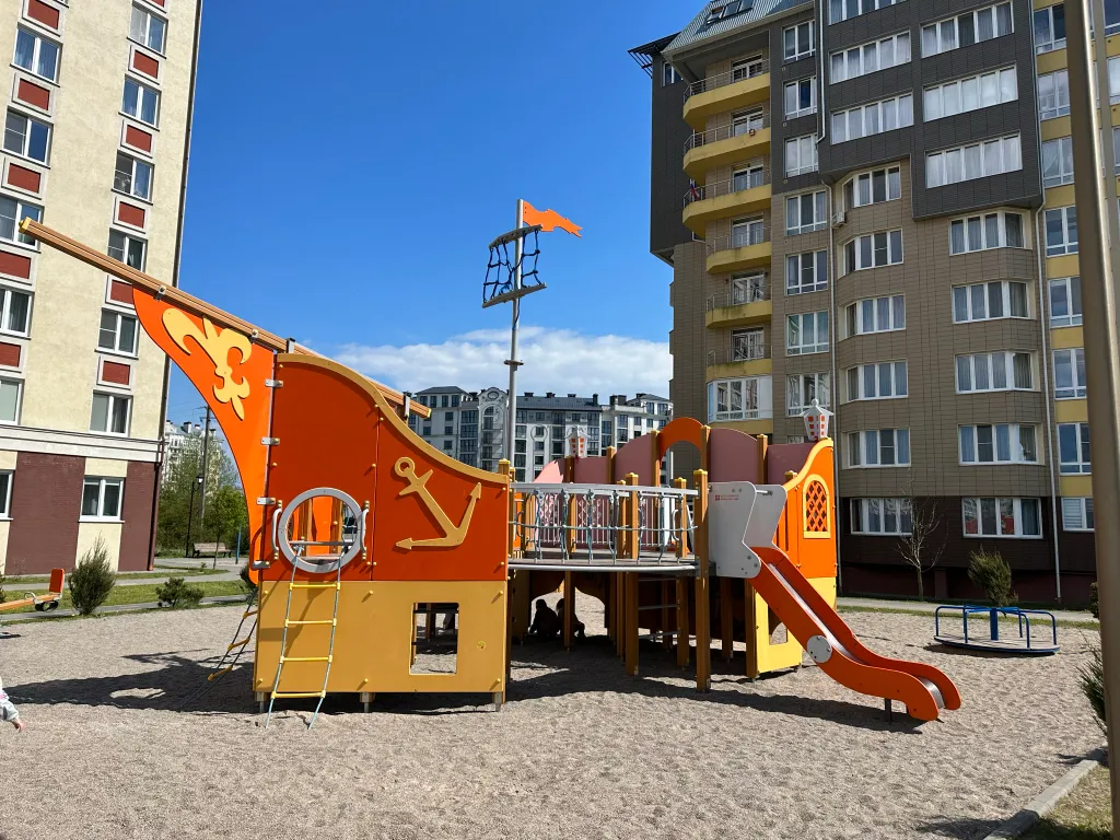 Квартира Baltic Resort апартаменты с качелью — Зеленоградск