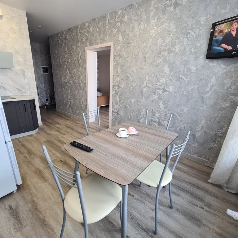 Уютная квартира в 10 минутах ходьбы от вокзала