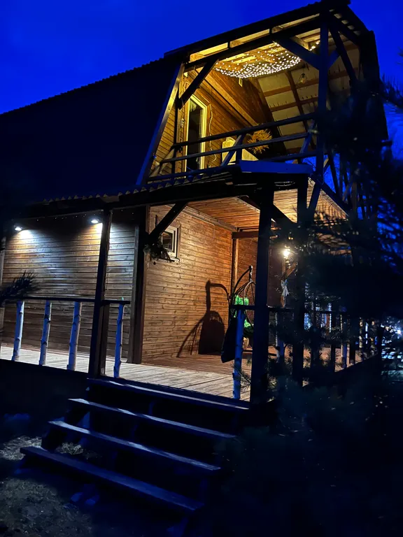 Уютный коттеджный домик в сосновом бору с прекрасными видами на горы