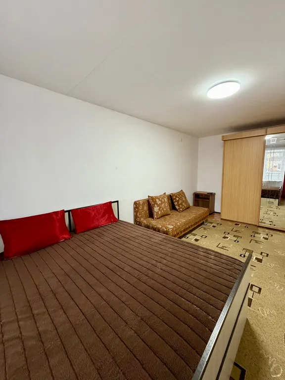 Уютная 1 комнатная квартира — аренда посуточно в Ишим