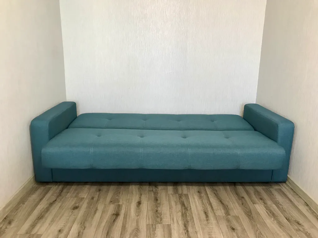 Однушка эконом-класса рядом с Академией тенниса и ДС