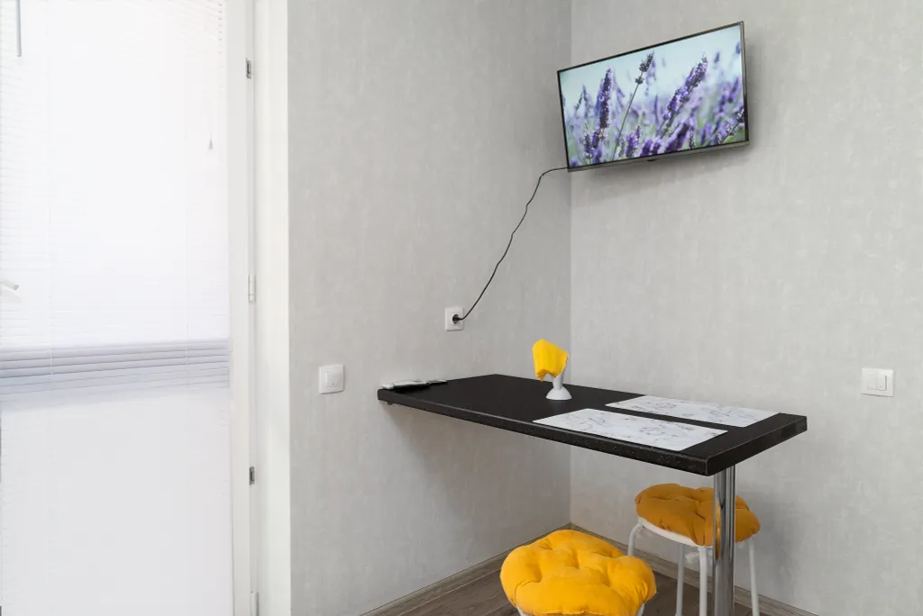 Шикарная студия для двоих с дизайнерским ремонтом