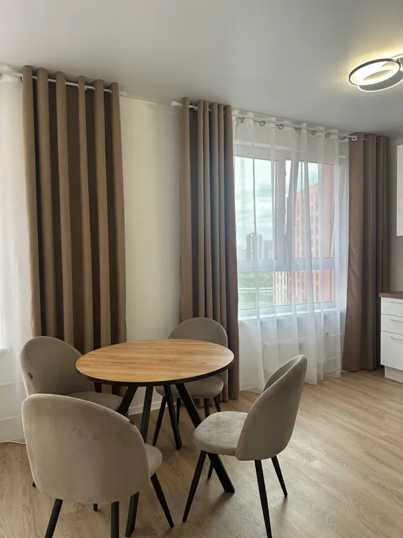 Евро двушка с большой кухней