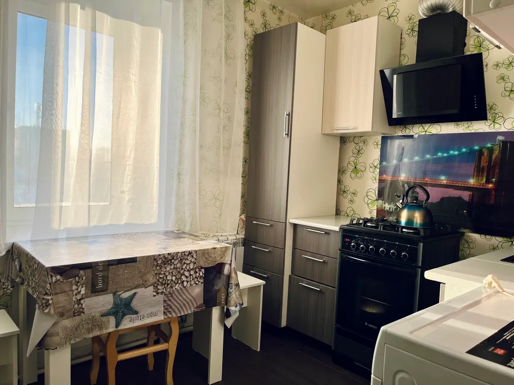 Двухкомнатная квартира с отличным ремонтом в центре города