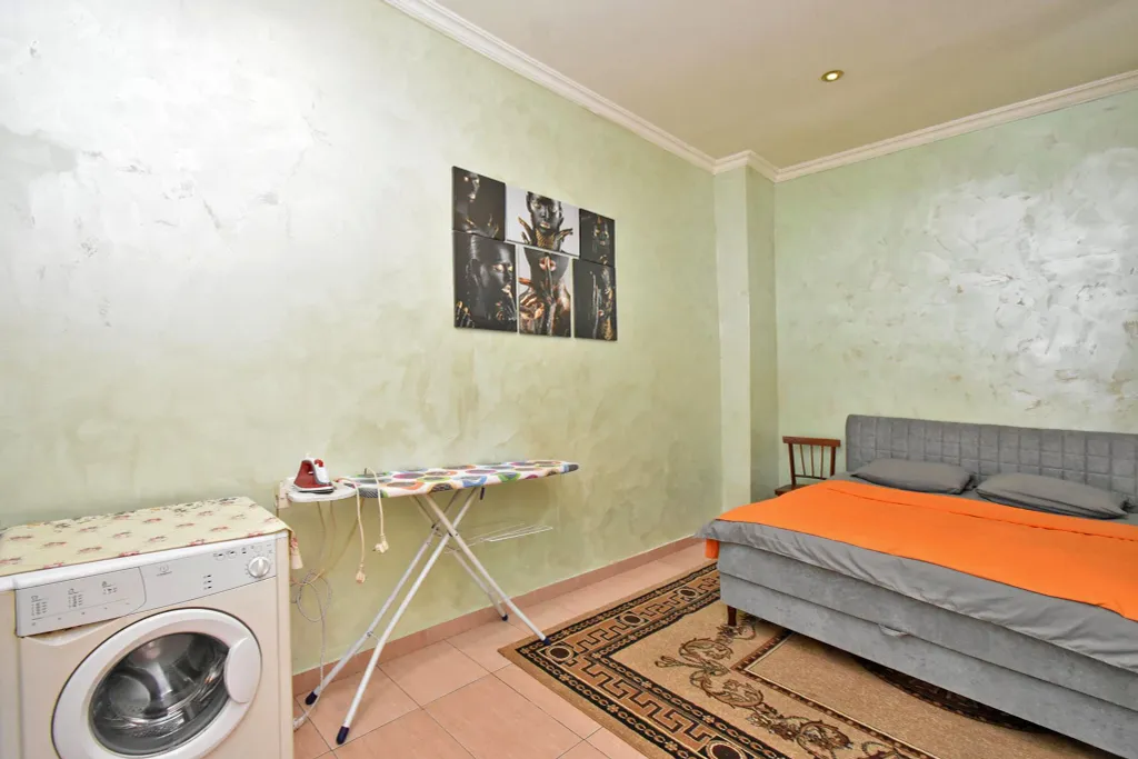 Apartment in Saryan street