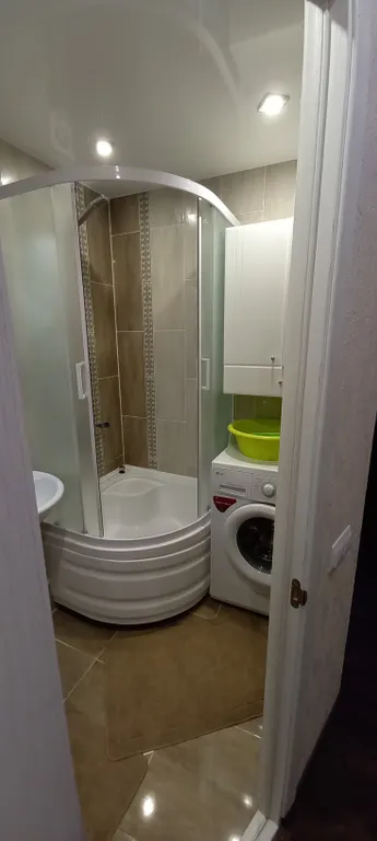 Уютная чистая теплая квартира в спальном районе города