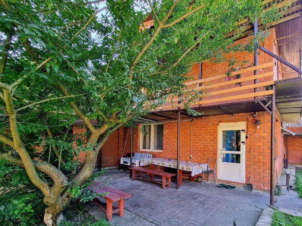 Дом с баней в сосновом парке