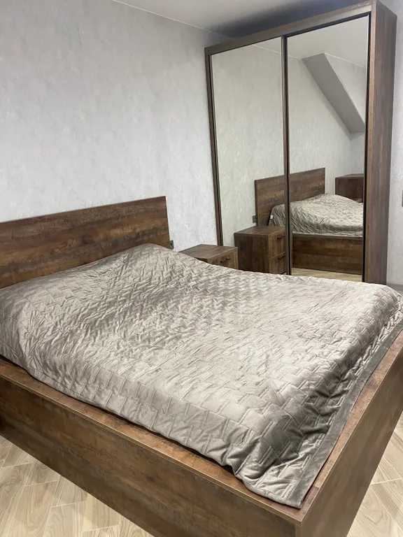 Уютная двухкомнатная квартира с красивым видом на горы