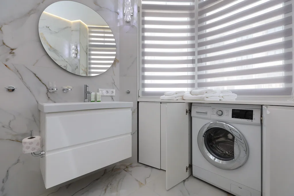 Уютная двухкомнатная квартира с дизайнерским ремонтом возле моря