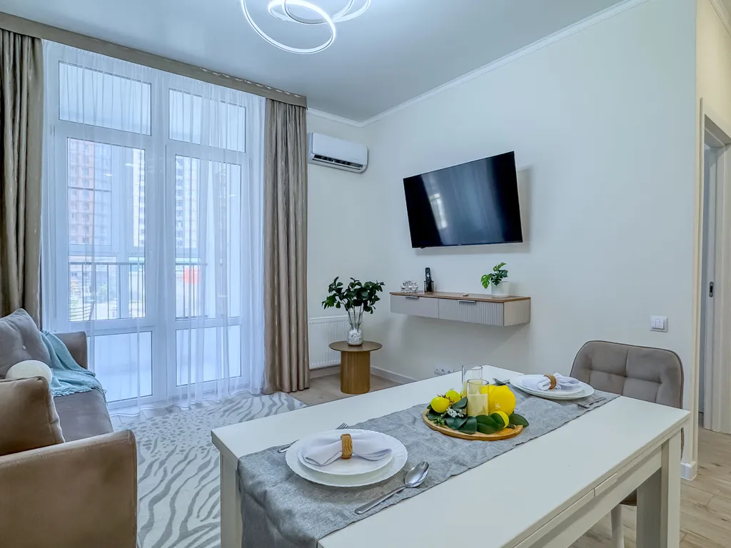 Квартира рядом с большим ТЦ и парком в центре