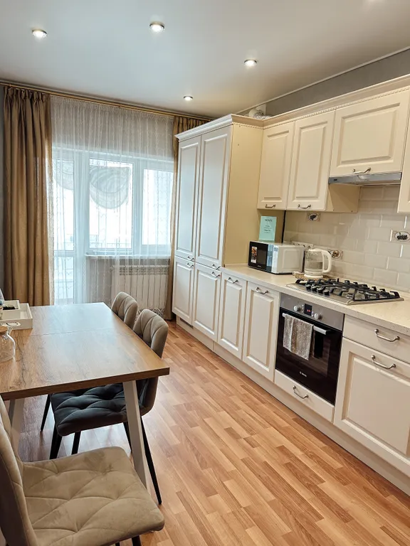 Двухкомнатная квартира недалеко от Монастыря