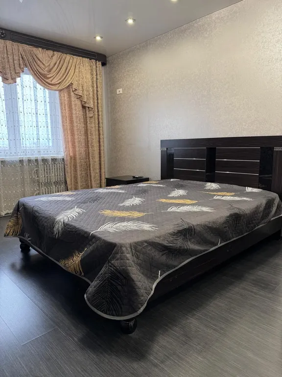 Квартира в центре города, напротив ЖД вокзала, рядом Цирк — аренда посуточно в Киров