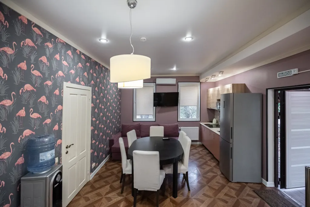 4-комнатная Квартира