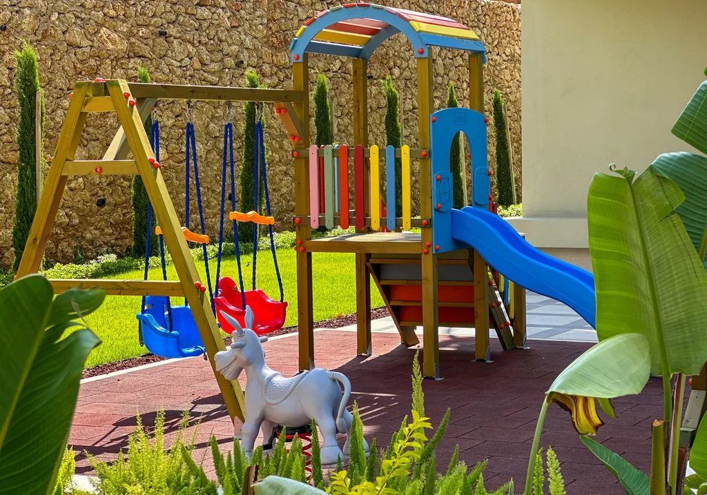 Excellence с видом на море, бассейном и SPA