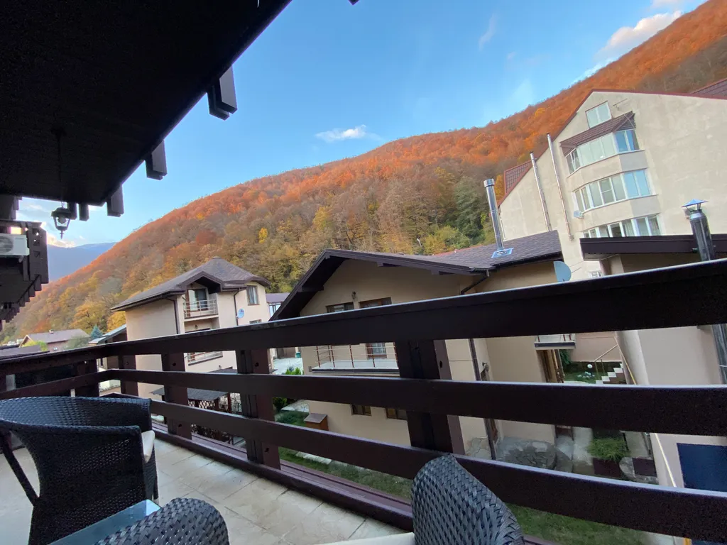 Евродвушка с большим балконом