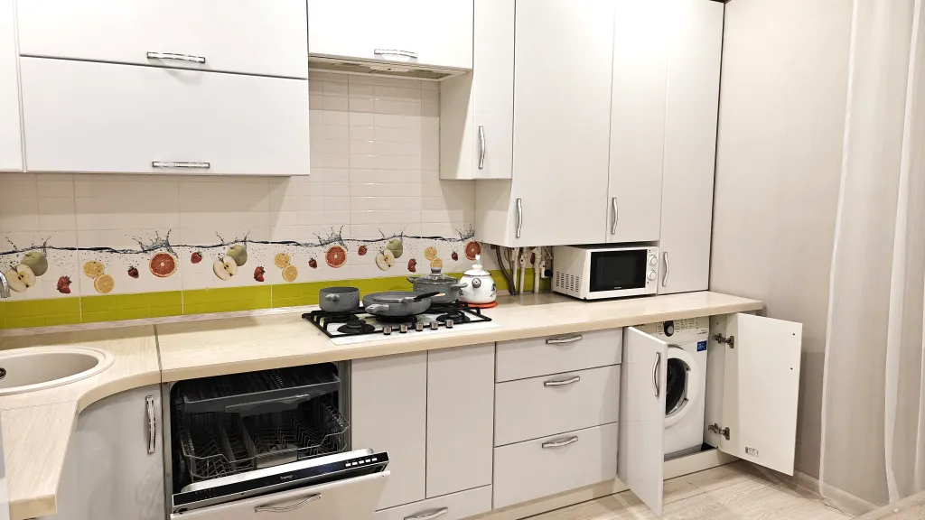 Квартира с парко-местом в 5 минутах от центра города — аренда посуточно в Ярославль