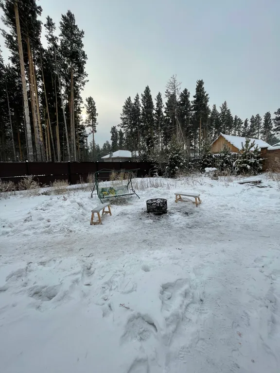 Загородный коттедж в лесном массиве